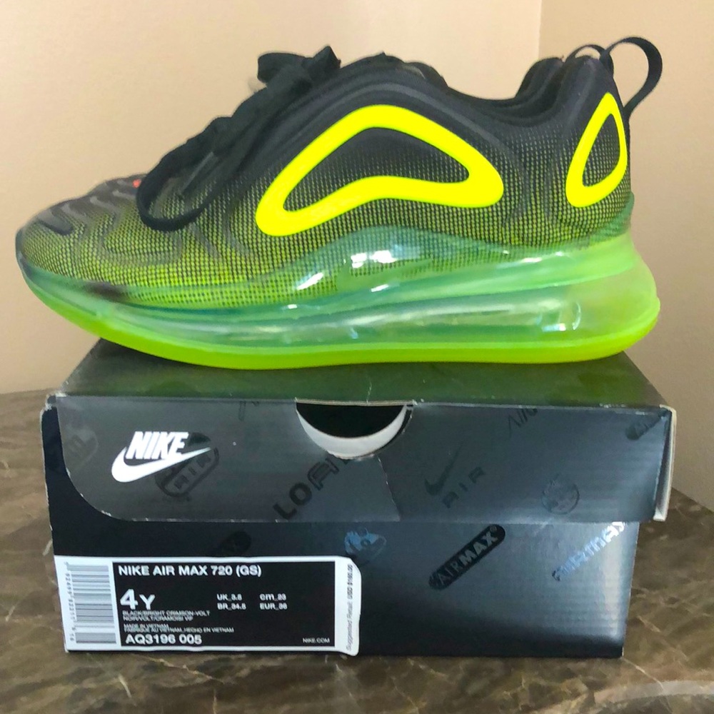 Nike Air Max 720